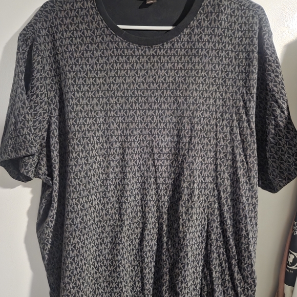 Michael Kors Other - Michael Kors Black and Gray Short Sleeve Tee Mens XL